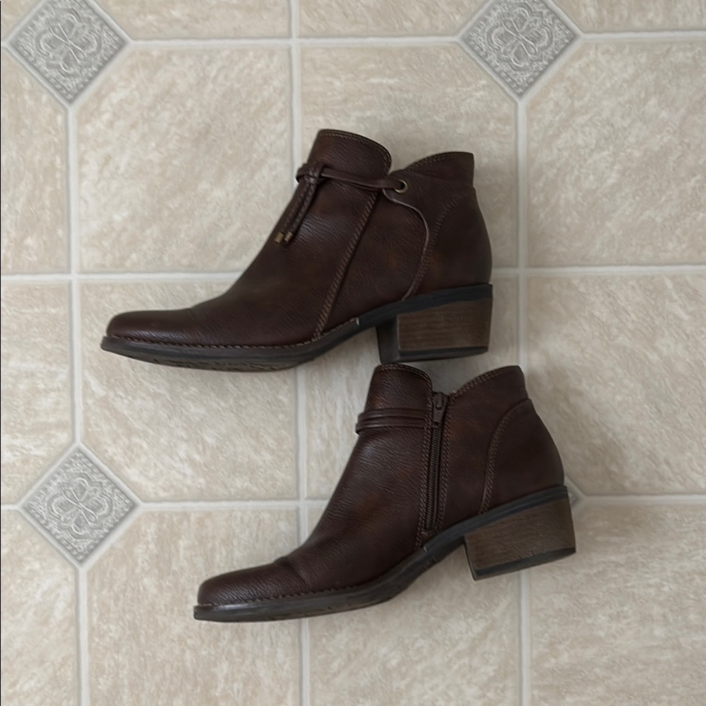 White Mountain Brown Ankle Booties with Zip Closure